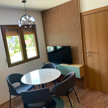 Modern In Center Apartamento Žabljak Exterior foto