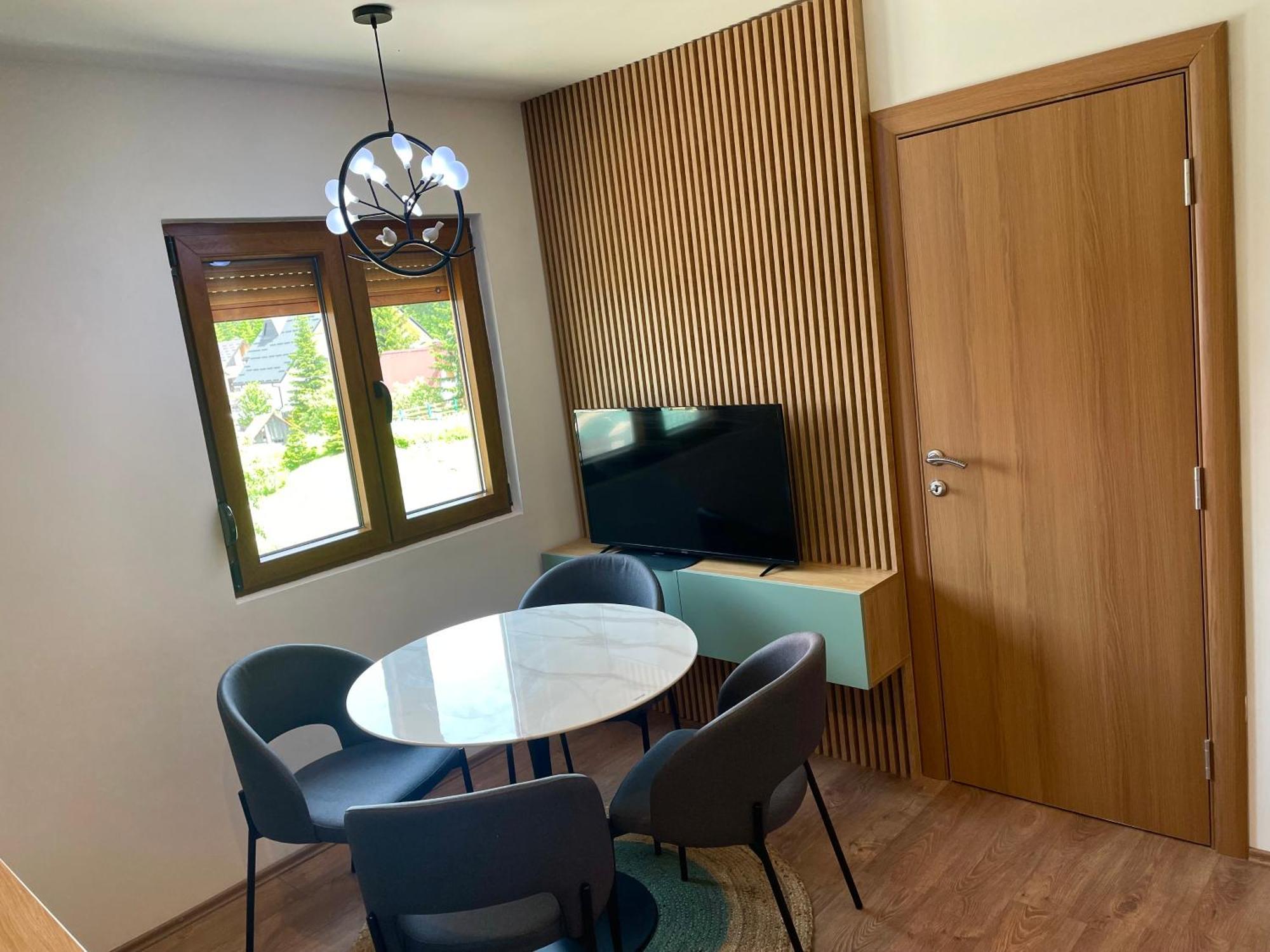 Modern In Center Apartamento Žabljak Exterior foto
